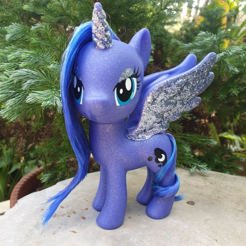 Rare Figure My Little Pony Friendship Is Magic Princess Luna Glitter original hasbro