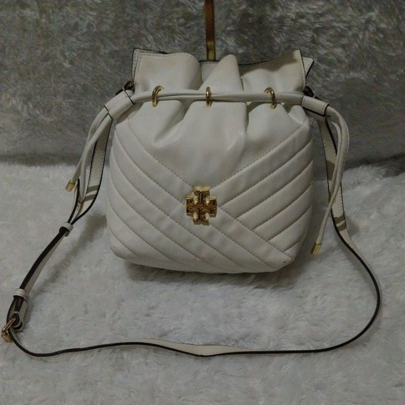 SALE RUNGKAT: Tas Bag Preloved T*ry B*rch sling warna putih