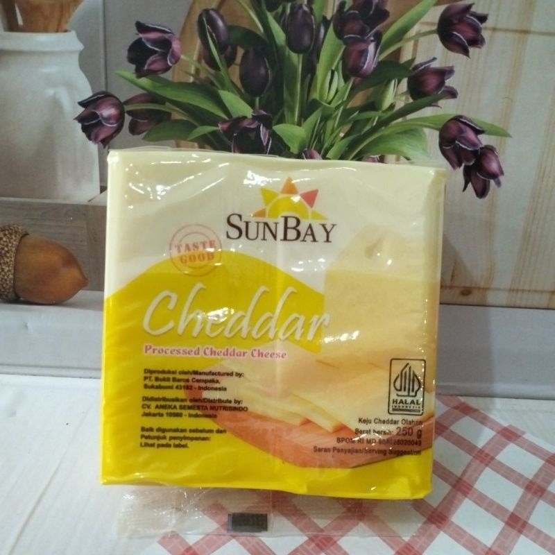 

Keju Sunbay Cheddar kemasan 250 gram