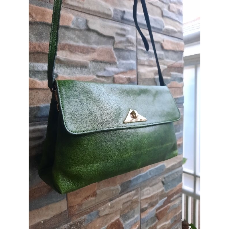 Slingbag Hijau Kulit Asli NoBrand - TAS PRELOVED