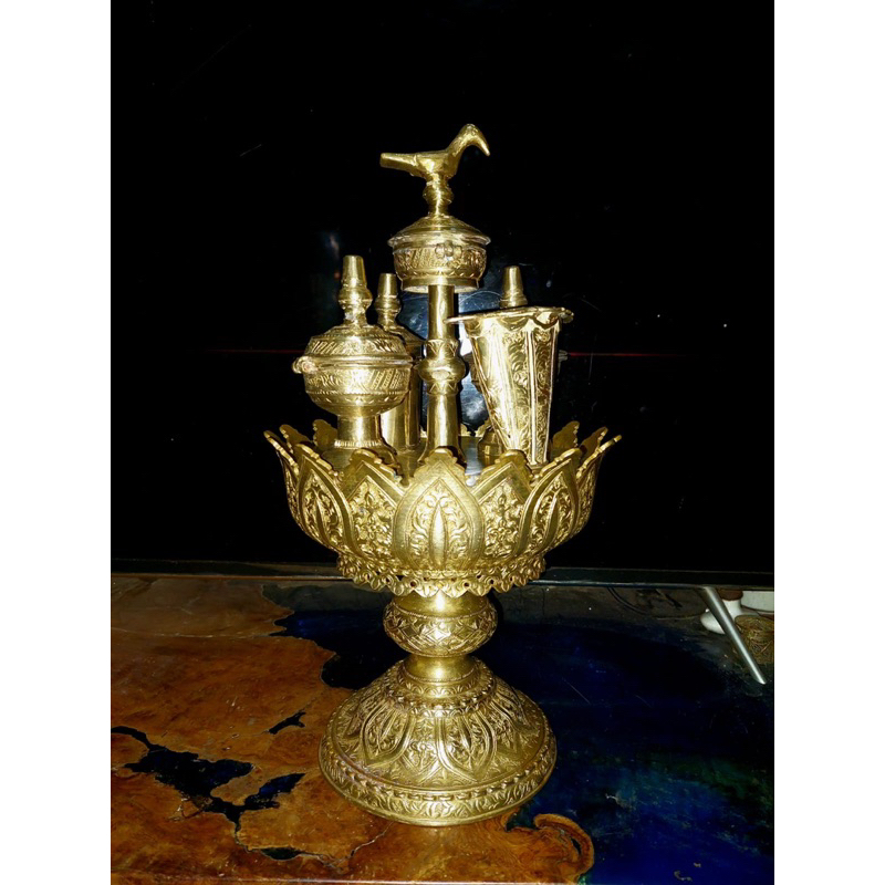 Kinangan PALEMBANG / BANJAR burung ENGGANG ukir kuningan KUNO