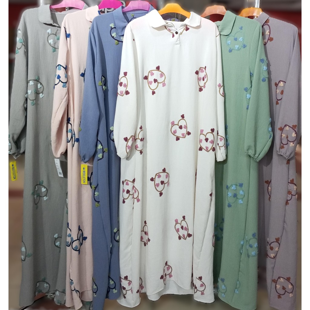 GAMIS BAHAN CRINKLE POM-POM, KERAH BABY, CORAK LOVE BORDIR