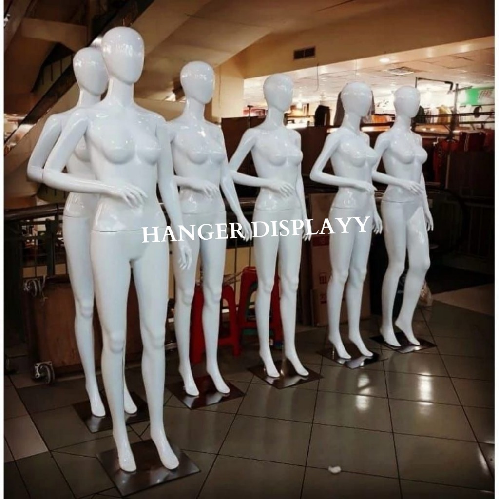 Manekin Patung Full Body Alien Fiberglass Cewek Dewasa Warna Putih Wanita