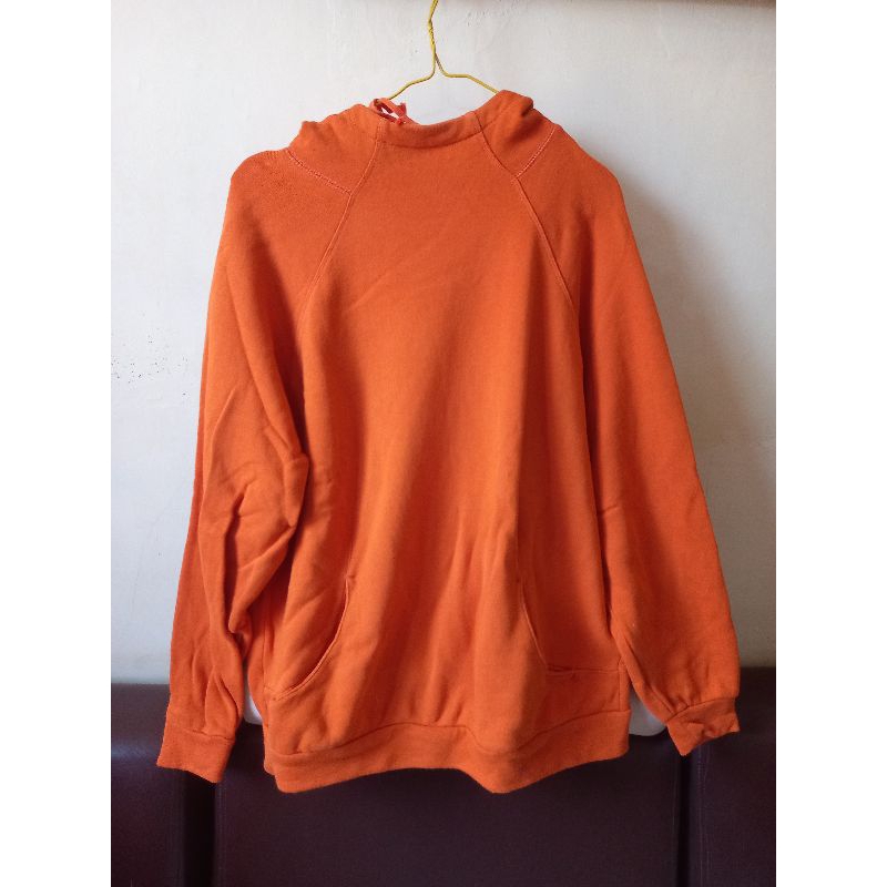 sweater hoodie bekas