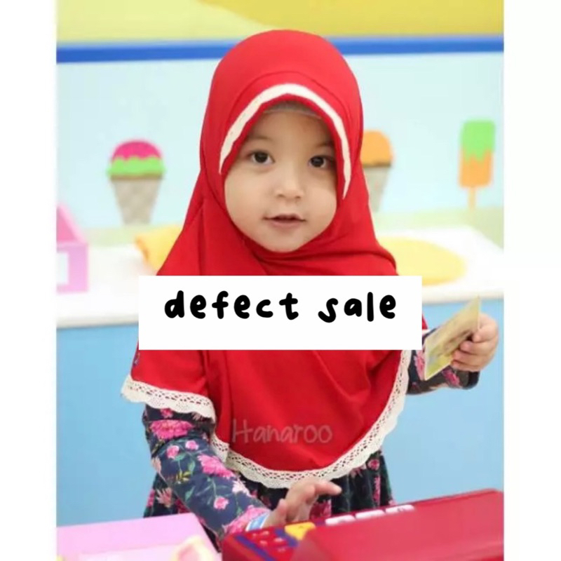 Defect Hijab Nayla