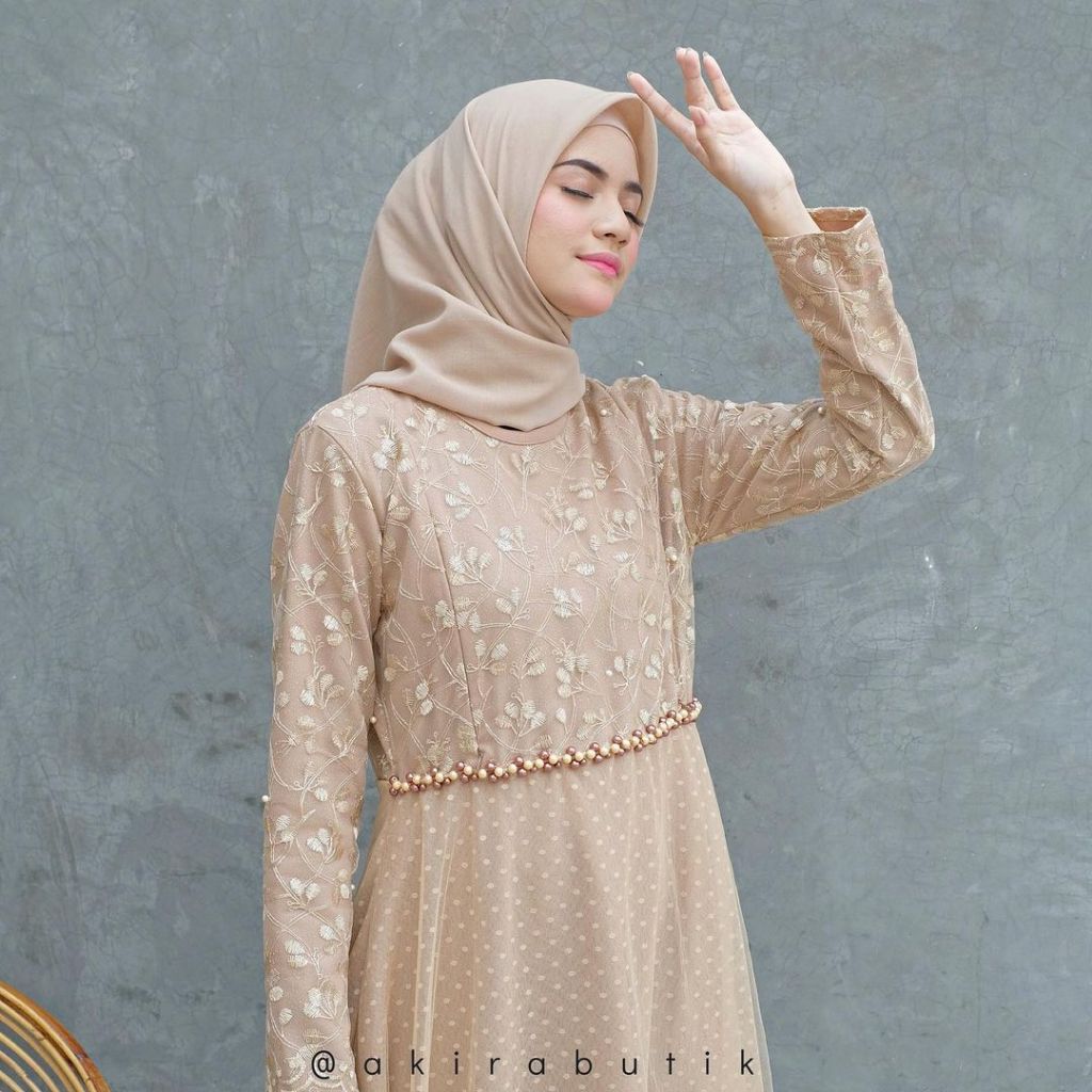 Belle Dress Premium Payet Mutiara Baju Wanita Pesta Ceruty Brokat Tutu Tile by Larissa