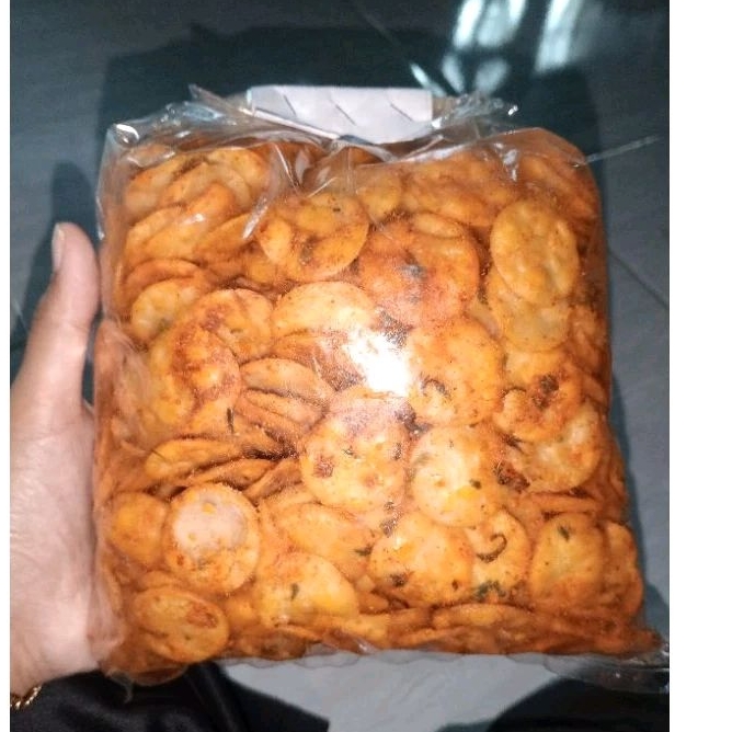 

KERIPIK ACI PEDAS