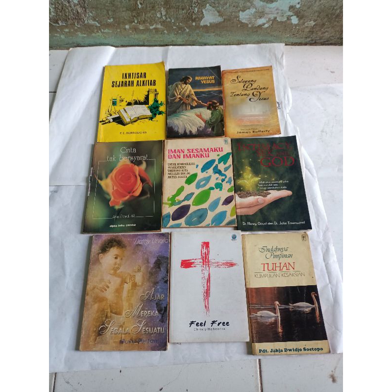 BUKU KRISTEN IKHTISAR SEJARAH ALKITAB, RIWAYAT YESUS, SELAYANG PANDANG TENTANG YESUS, CINTA TAK BERS