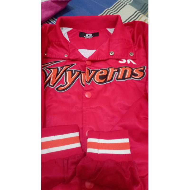 VARSITY WYVERNS