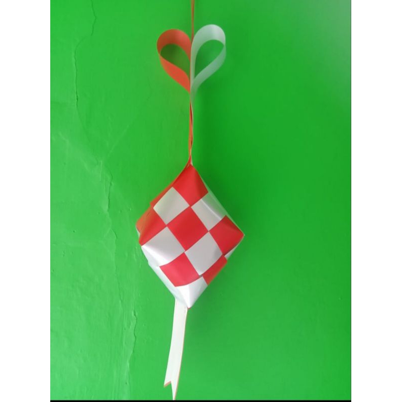 DEKORASI KEMERDEKAAN / KETUPAT HIASAN 17AN