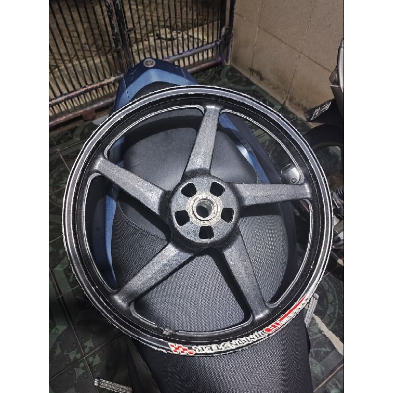 velg depan vixion old original enkei