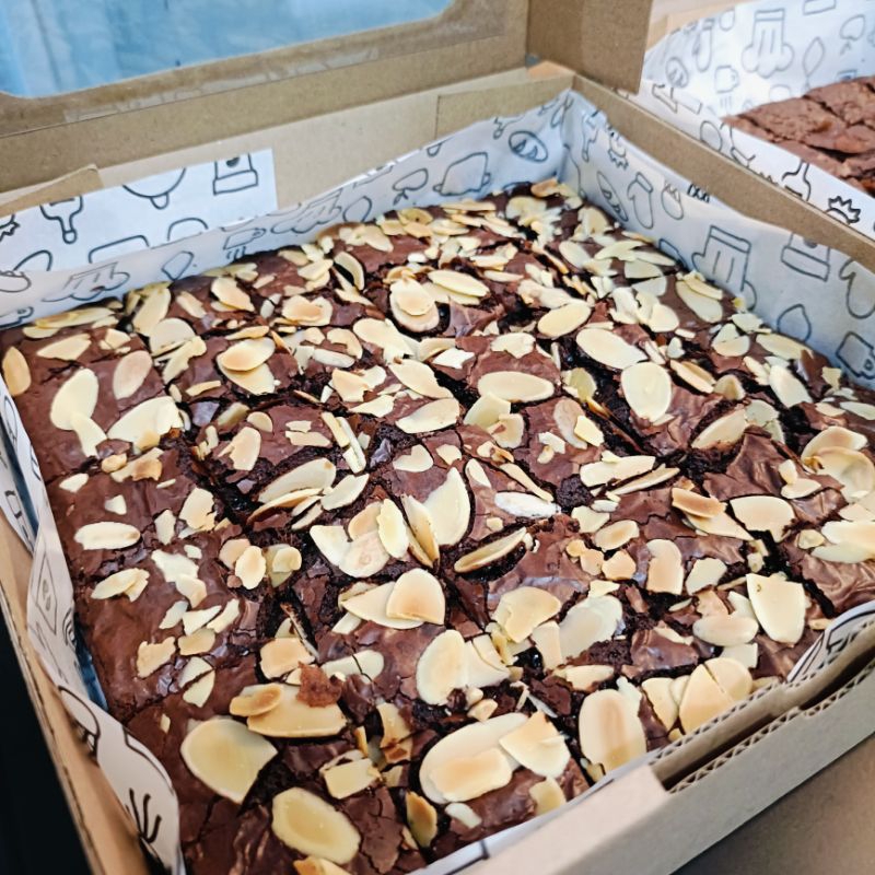 

Se-Loyang Brownies Almond Regular/ Gluten free
