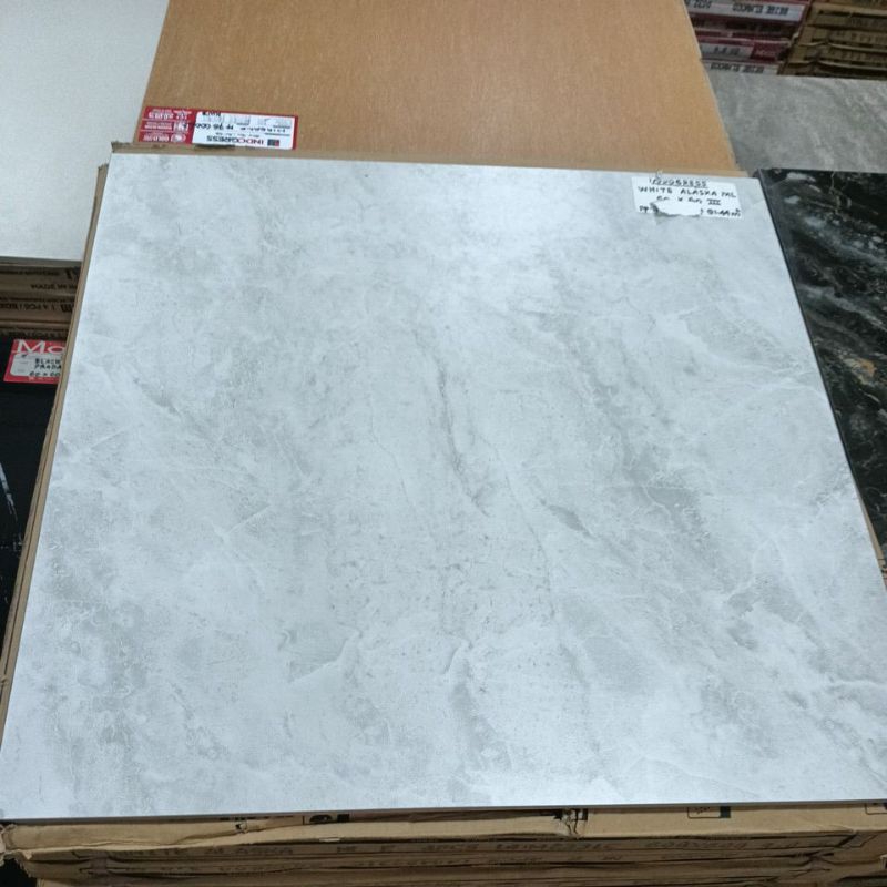 granit indogress White Alaska ML 60x60 kw3 /dus (Dove)