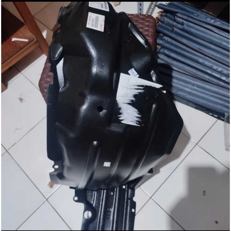Liner Linner Fender Toyota Sienta Original Toyota