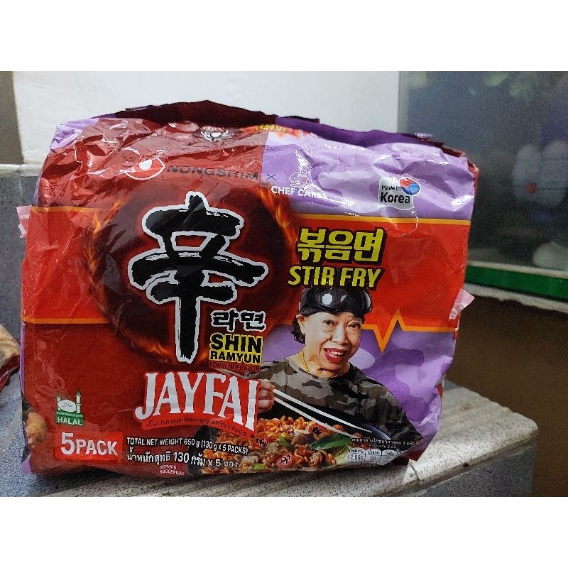 

jayfai shinramyun tomyum flavor stir fray