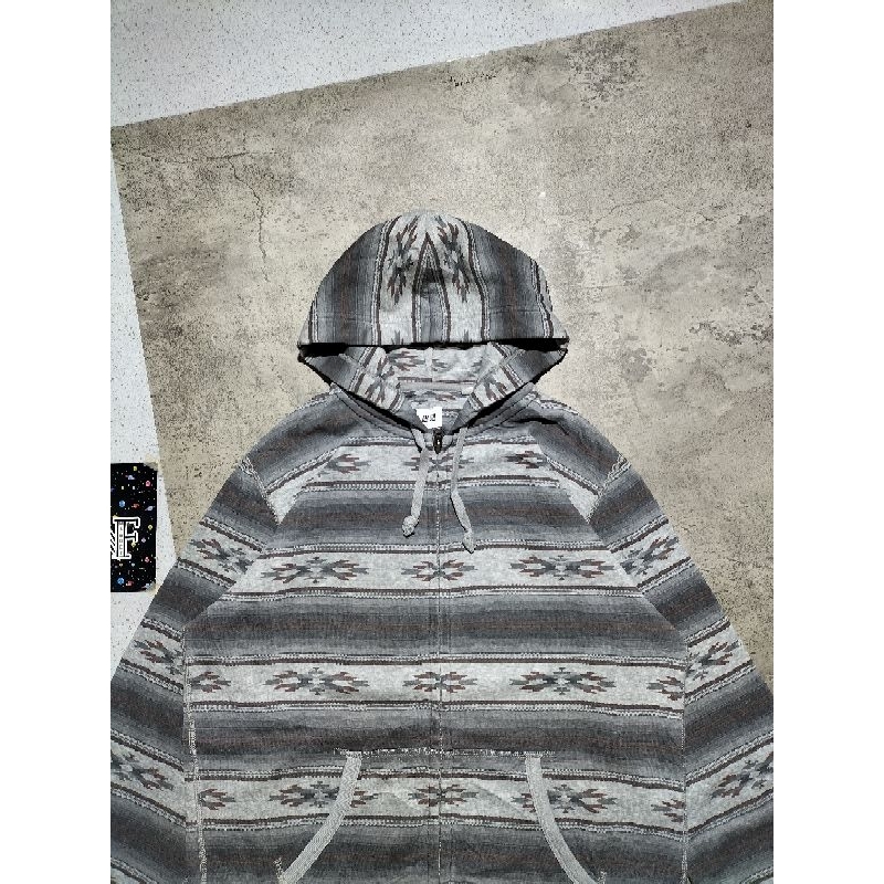 zip hoodie uniqlo navajo