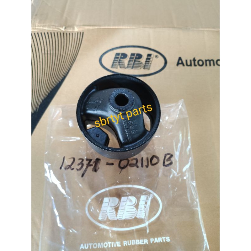 bushing engine mounting belakang soluna manual RBI