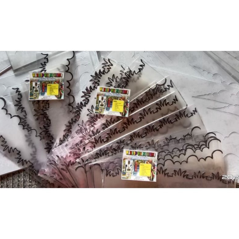 

Penggaris Pola Cetakan Rumput dan Awan murah KODE X8G4