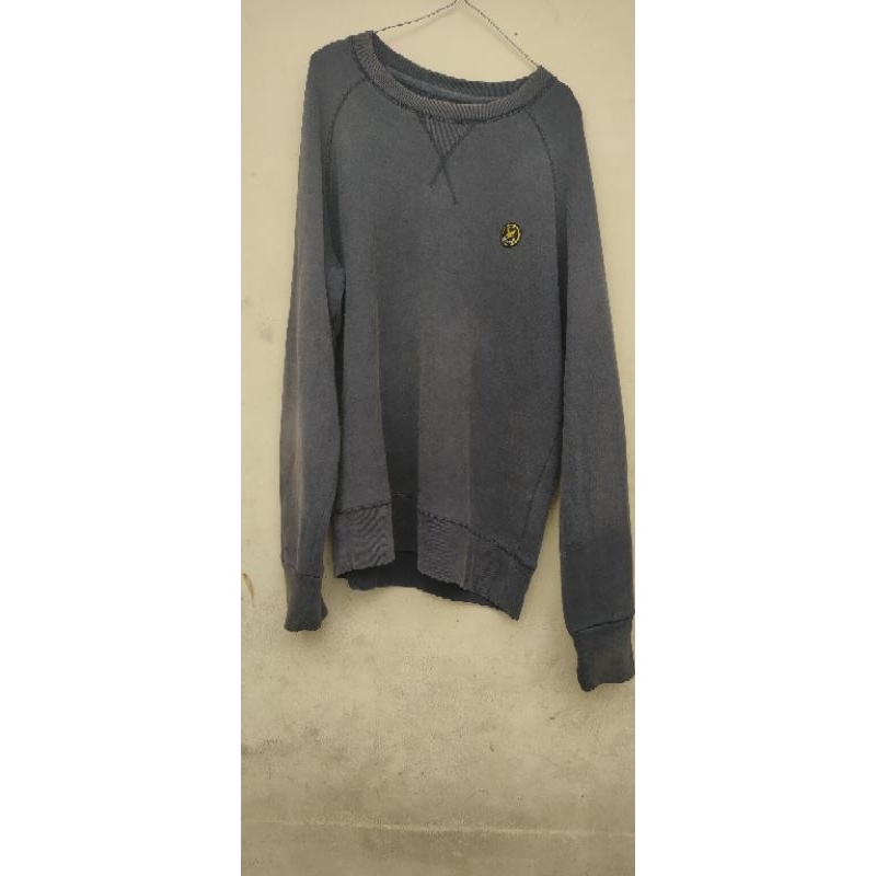 (Preloved) Crewneck/ sweater Lyle & Scott