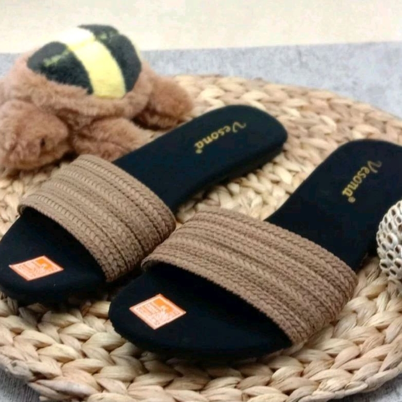 Sandal Flat Wanita Selop Rajut Big Size Terbaru