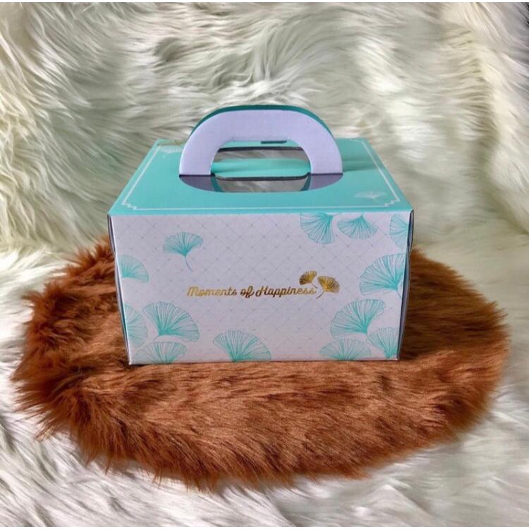 

Cake Box Handle Ginko Leaves - Dus Kue Gosend/Grab Only!!!