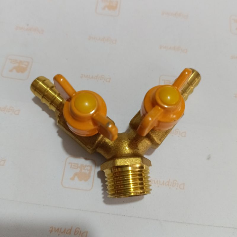 Kran cabang 2 Drat 1/2 inch dengan stop kran