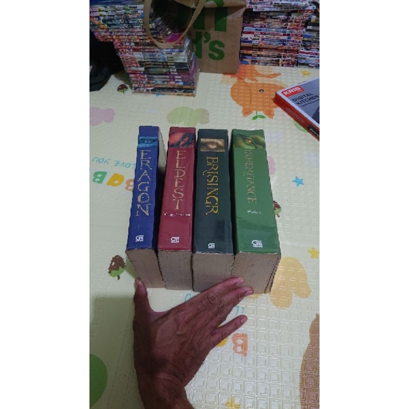novel eragon eldest inheritance brisingir set