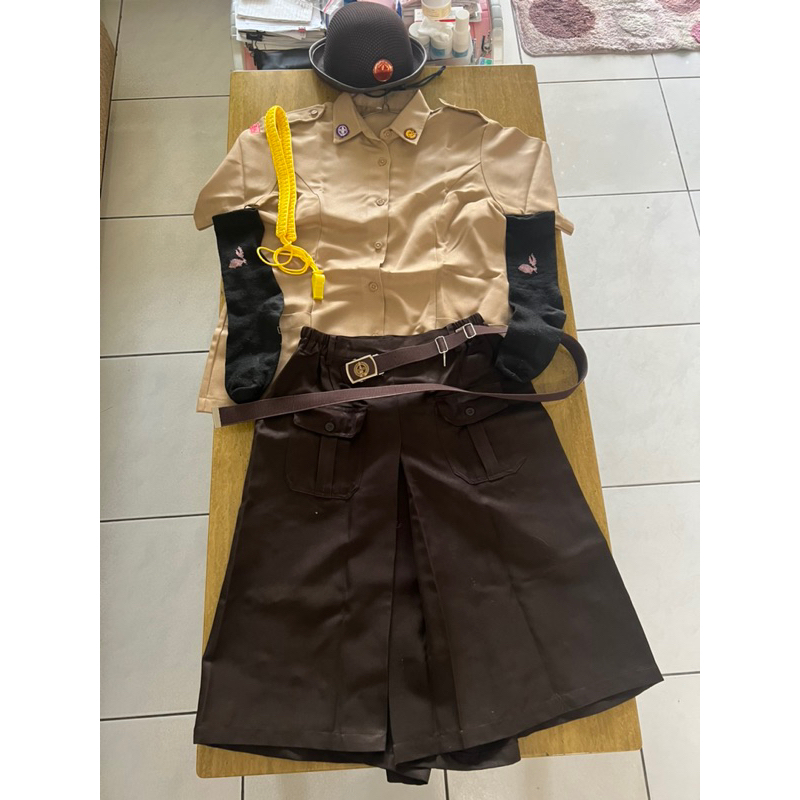 Satu Set Seragam PRAMUKA SMA Oneset Preloved
