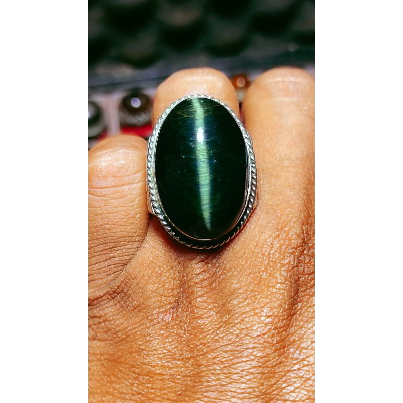 Natural Batu Hawk eye motif cet eye