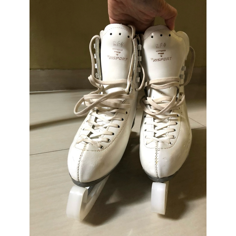 Risport RF4 Ultima skates sepatu ice skating
