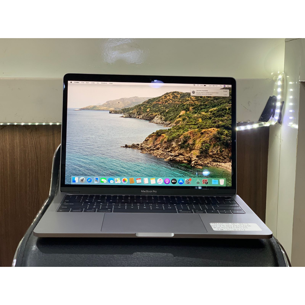 Promo Laptop Second   macbook pro non touchbar 13-inch tahun 2017 type a1708 corei5  procecor 2.3Ghz