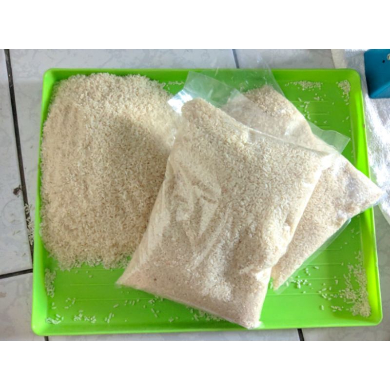 

Beras pulen putih 1,5 kg