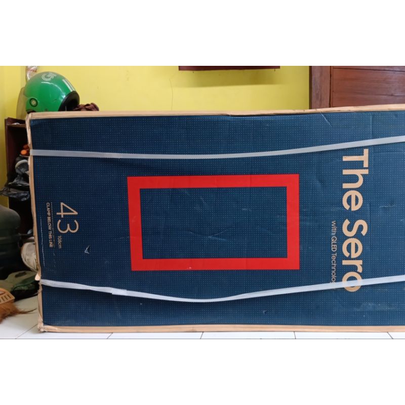 Special Promo Samsung The Sero 43 inch QLED 4K Smart TV QA43LS05TAKXXD Cuci Gudang