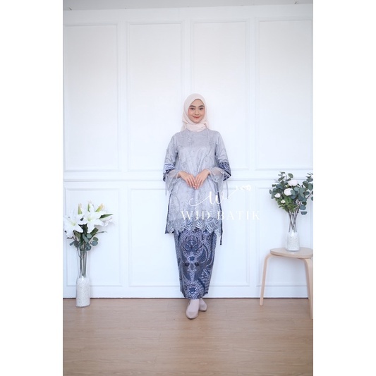 BANTING HARGA - DIANA 3 KEBAYA TERBARU BATIK COUPLE BROKAT WANITA/BAJU PASANGAN/KEMEJA LAMARAN ADIVA