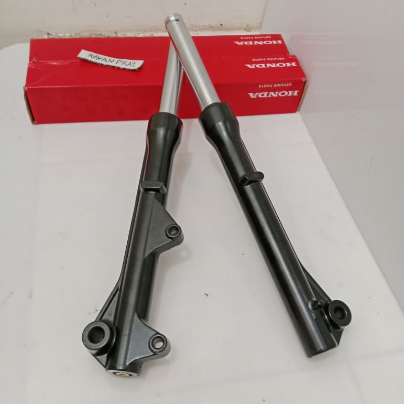 Shock depan Absolute Revo 110 Absolute Revo 110 thn 2009-2014 kwb