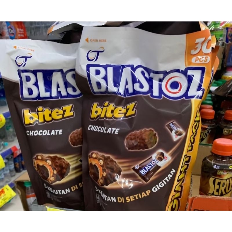 

Blastoz Bitez Wafer Chocolate & Crunchy Nuts Giant Pack 30 x 8g 10 x 8g 12 x 24g