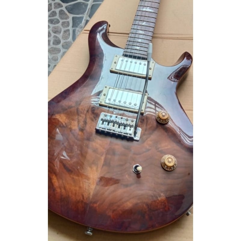 Gitar PRS SE New Custom