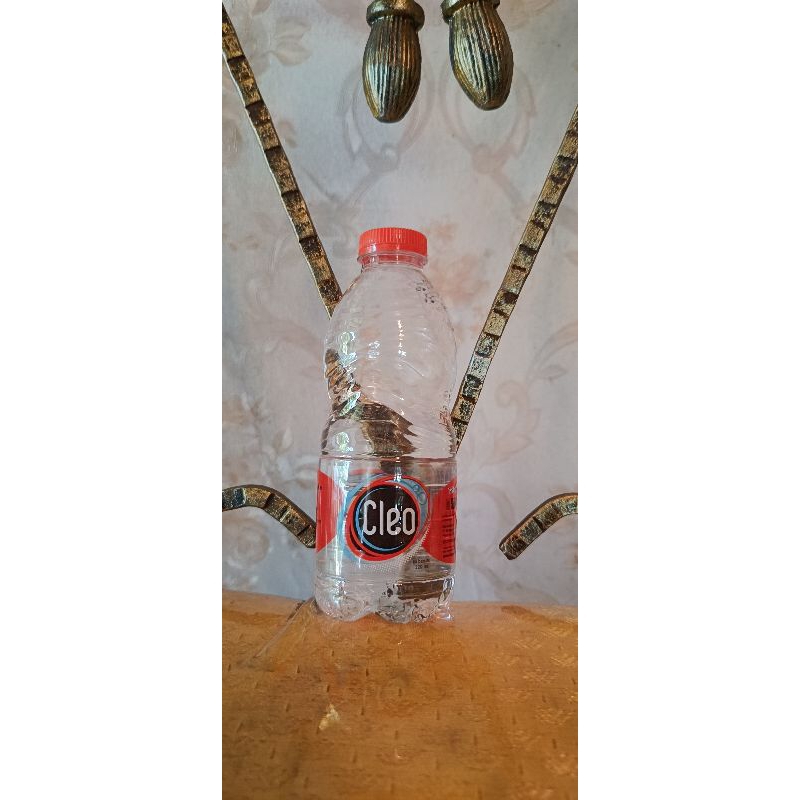 

AIR MINUM MERK CLEO BOTOl ISI 220 ML