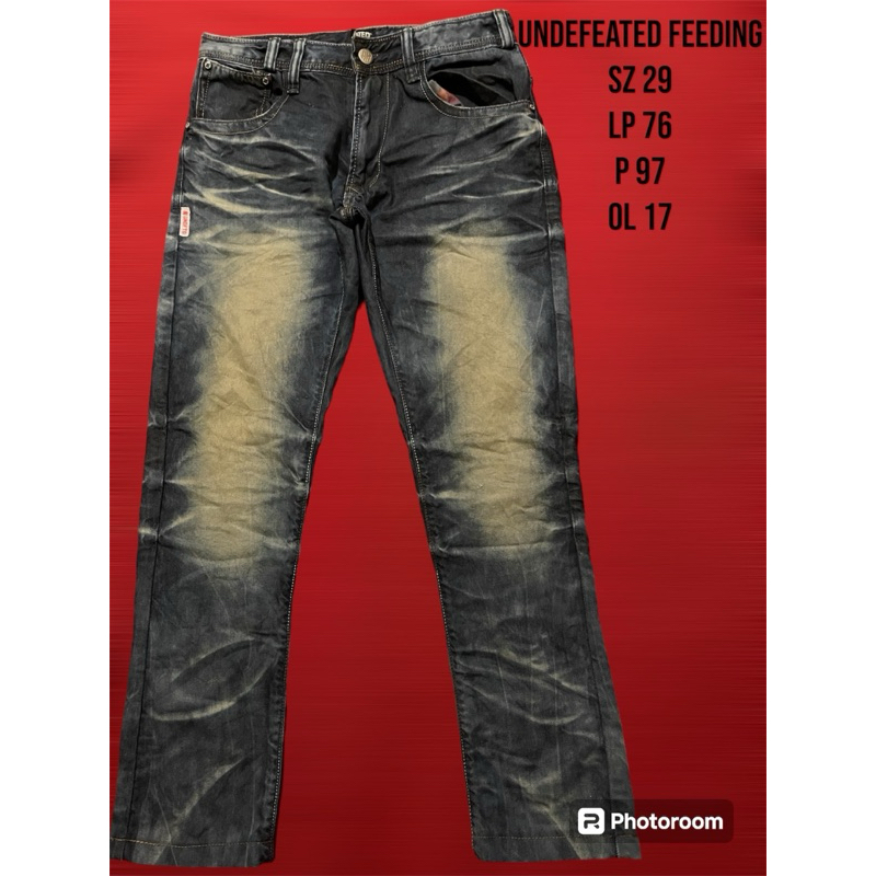 JEANS UNDEFEATED FEEDING