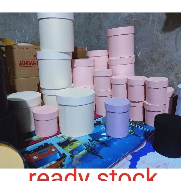 

Hemat bloom box 18 x 12 tanpa tutup