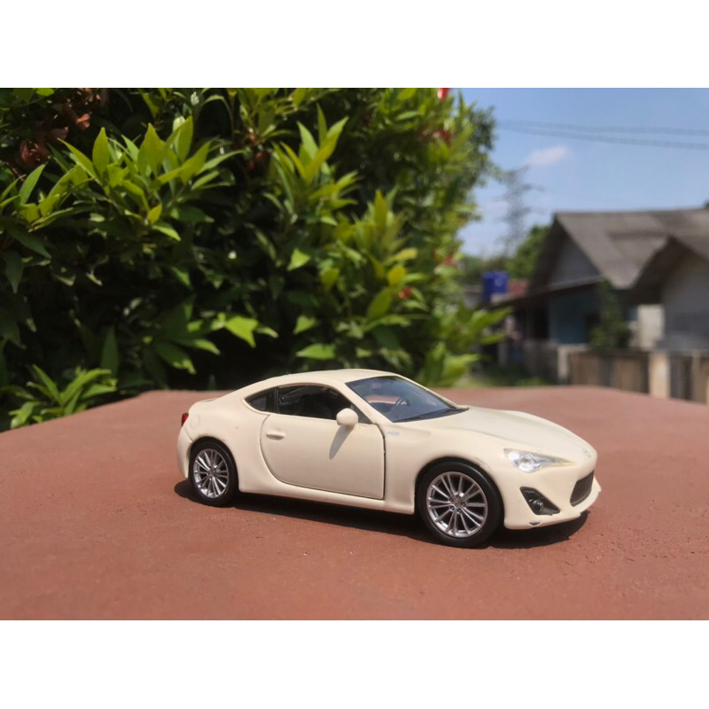 Diecast Toyota 86 Welly Loose