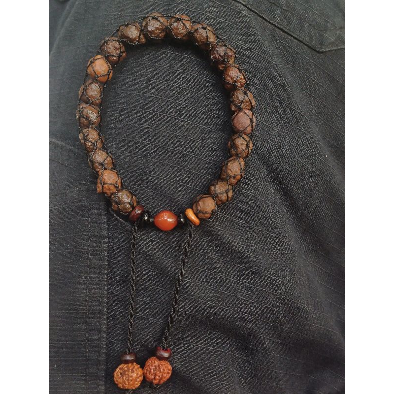 gelang munta besi / gelang monta bassi / gelang MB / gelang kesehatan / munta besi aktif