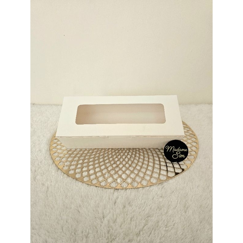 SVR (COD) BOX IVORY - KOTAK BOLU - DUS CAKE - KARDUS ROLL TART 26x10x7 - JENDELA (ISI : 10 PCS)