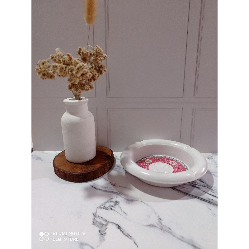 ASBAK ROKOK KERAMIK PUTIH