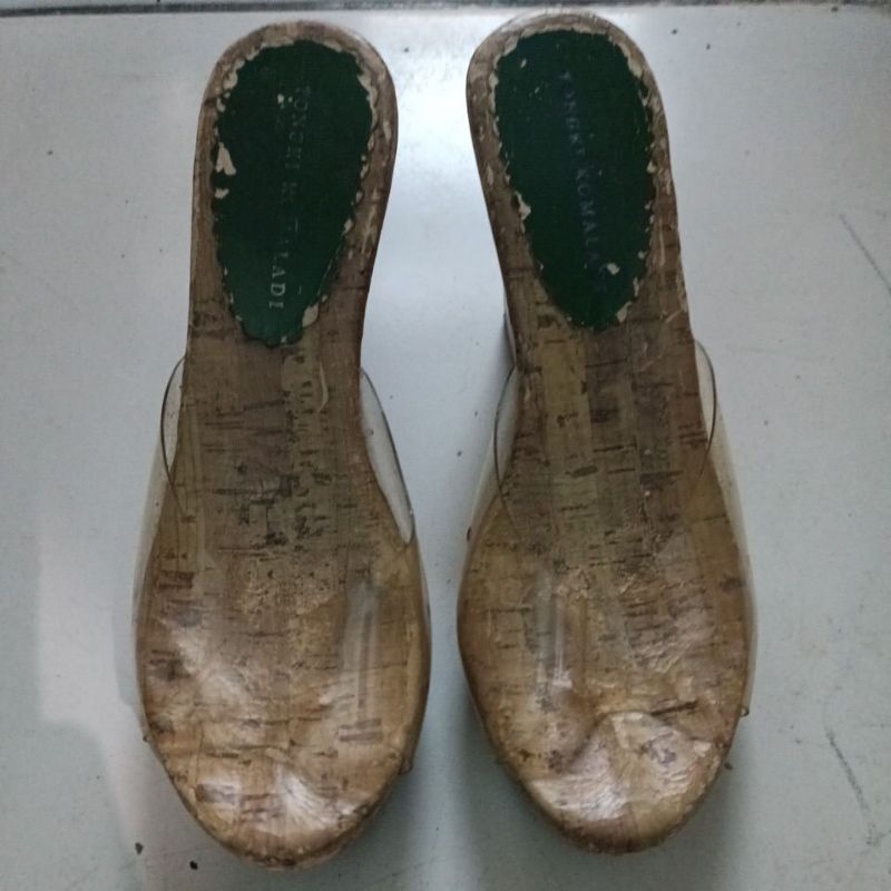 Preloved Heels Transparan Yongki Komaladi