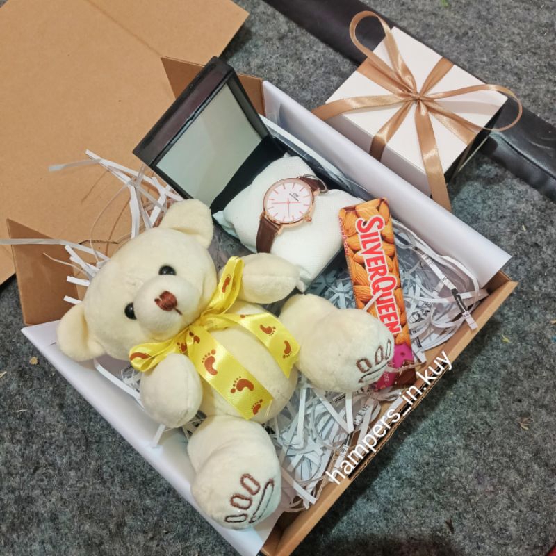 

Hampers Jam Tangan Coklat Boneka / Kado Cewek Gift Box Ulang Tahun Anniversary Valentine