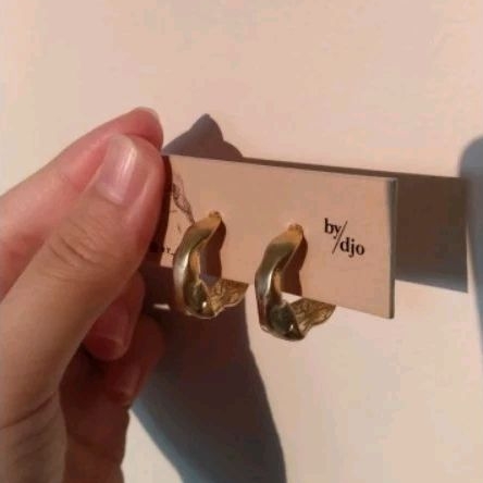 Raisa Gold Hoops ByDjo