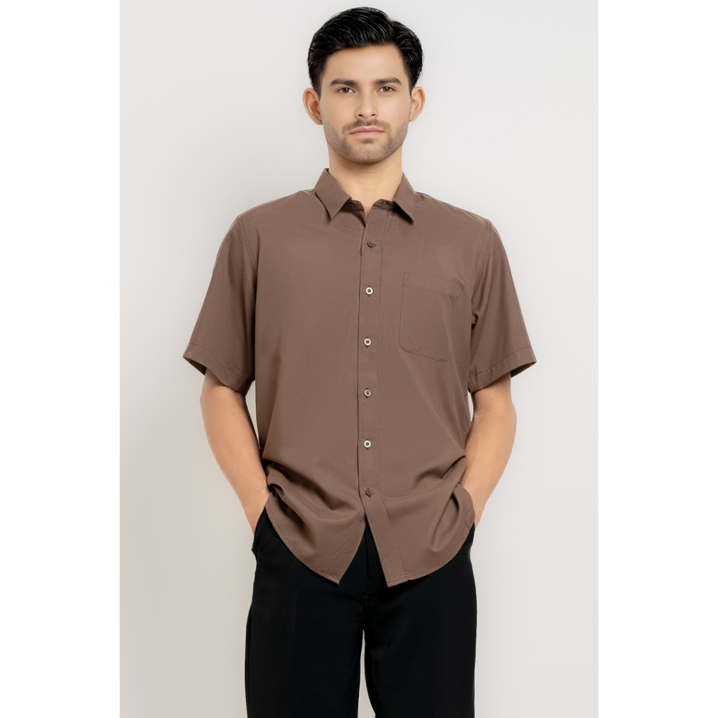 Hassenda / Baverre Kemeja Polos Pria Basic Katun