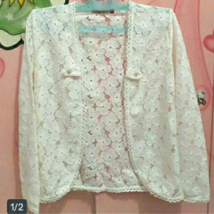 CARDIGAN WANITA NOVEL MICE LACE BRUKAT CROCHET PUTIH BLAZER WHITE JAKET WANITA BOLERO BROKAT BUNGA B