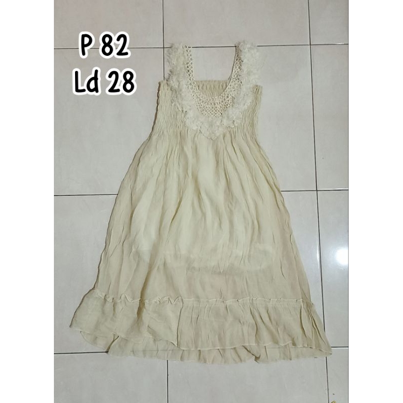 PL - dress wanita cream tanpa lengan you can see kensi